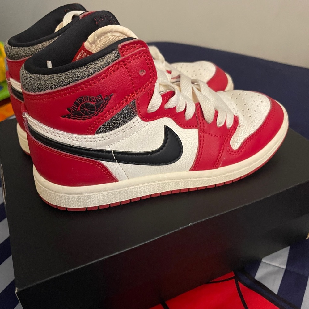 Kids Nike Jordan Retro 1 High